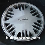 13" Toyota hubcap, free shipping
