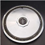 72-79 Lincoln hubcap, free shipping