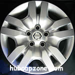 Nissan Altima hubcap