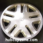 Toyota T-100 hubcap
