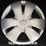 Toyota Yaris hubcap