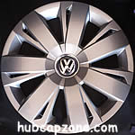 VW Jetta hubcap