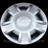 2004 Chevy Aveo hubcap 14"