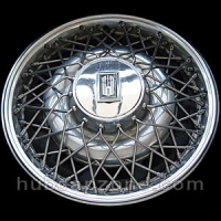 1980-1985 Oldsmobile Toronado wire spoke hubcap 15".