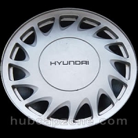 1990 Hyundai Excel hubcap 13"