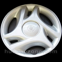 2000-2006 Toyota Tundra hubcap 16" #42621-AF010