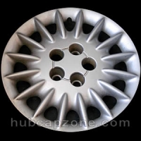 1996-1997 Chrysler hubcap 16"