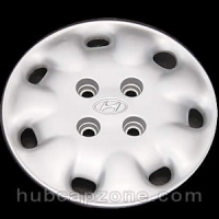 1995-1996 Hyundai Sonata hubcap 14"