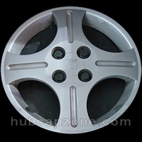 2003-2006 Saturn Ion hubcap 14" #9593537
