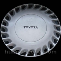 1988-1989 Toyota Celica hubcap 13"
