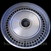 1973-1974 Lincoln Town Car hubcap 15"