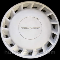 1989-1997 Ford Thunderbird hubcap 15"