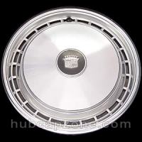 1977 Cadillac Deville, Fleetwood hubcap 15"