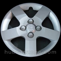 2005 Chevy Aveo hubcap 14"