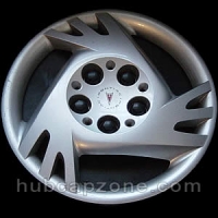 2001-2002 Pontiac Aztek hubcap 15"