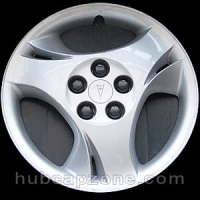 Silver 2003-2005 Pontiac Sunfire hubcap 15"
