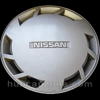 1986-1988 Nissan Stanza hubcap 14"