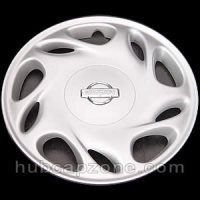 1995-1999 Nissan Altima hubcap 15"