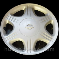 1998-1999 Nissan Sentra hubcap 14"