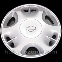 1999-2001 Nissan Quest hubcap 15"