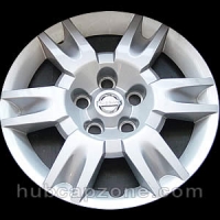 2005-2006 Nissan Altima hubcap 16"