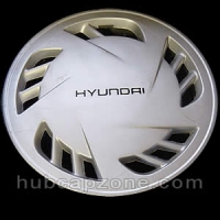 1991 Hyundai Scoupe hubcap 13"