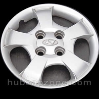 2000-2002 Hyundai Accent hubcap 13"