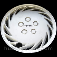 1990-1991 Toyota Celica hubcap 13"