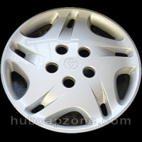 2001-2003 Toyota Sienna  hubcap 15" #42621-AE020