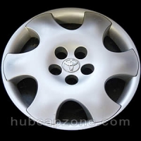 2003-2004 Toyota Corolla hubcap 15" #42621-AB050